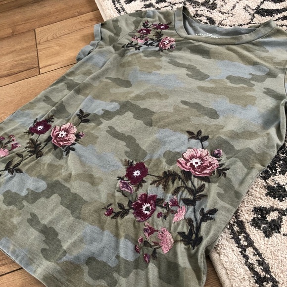 AE camo embroidered t-shirt S - Picture 7 of 8